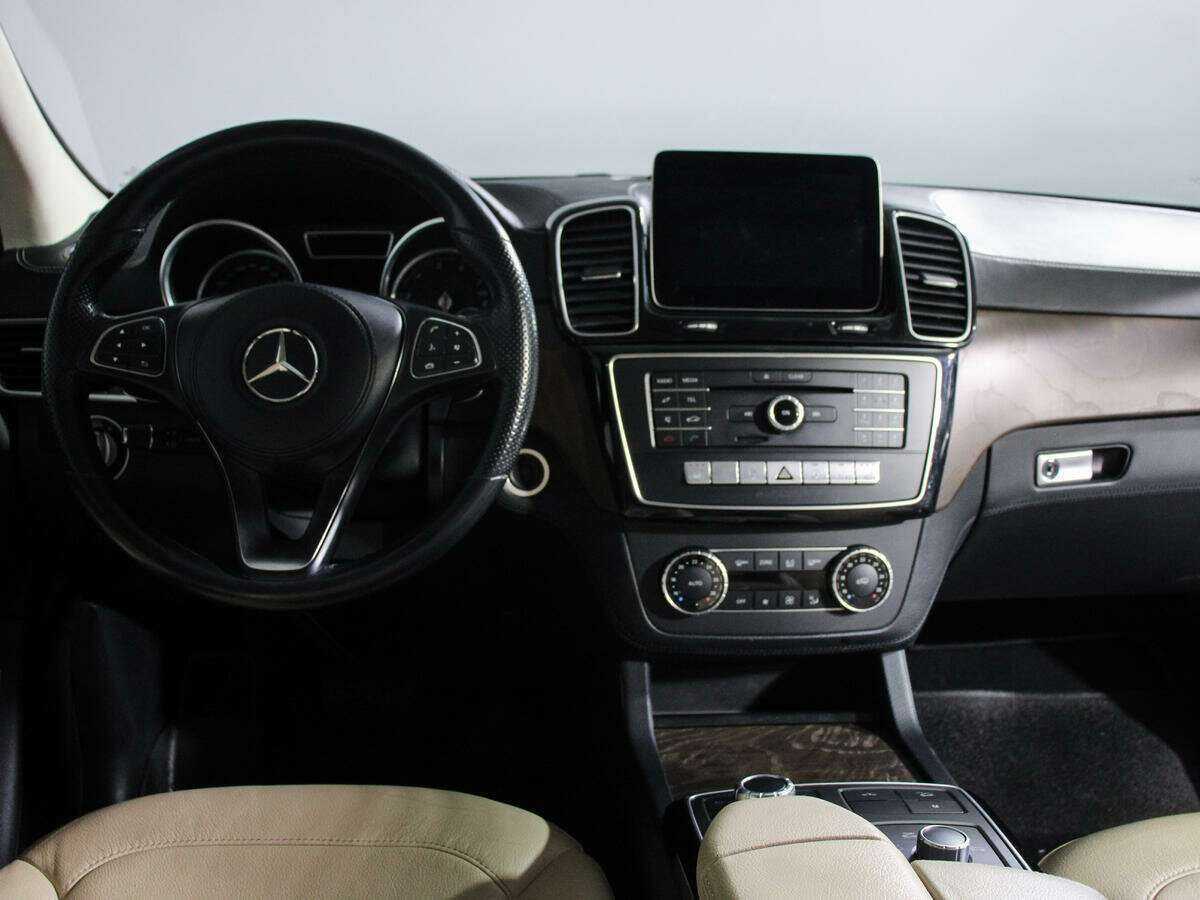 Купить Mercedes-Benz GLS с пробегом. Фото: #9