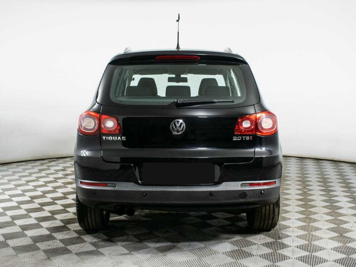 Купить Volkswagen Tiguan с пробегом. Фото: #4