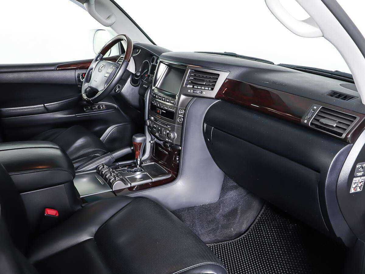 Купить Lexus LX с пробегом. Фото: #7