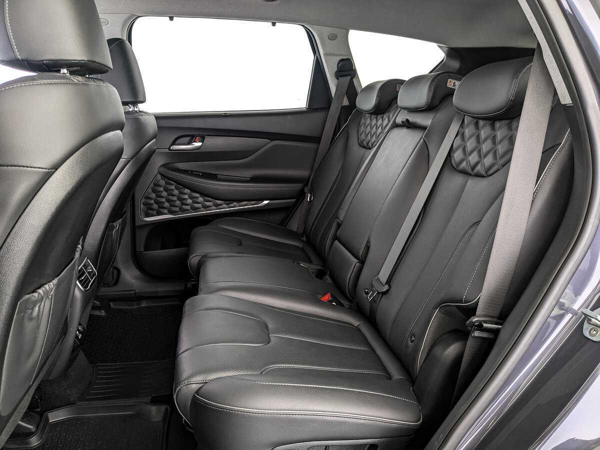 Купить Hyundai Santa Fe с пробегом. Фото: #13
