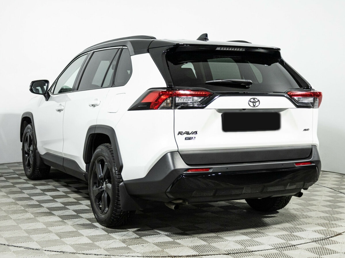 Купить Toyota RAV4 с пробегом. Фото: #6