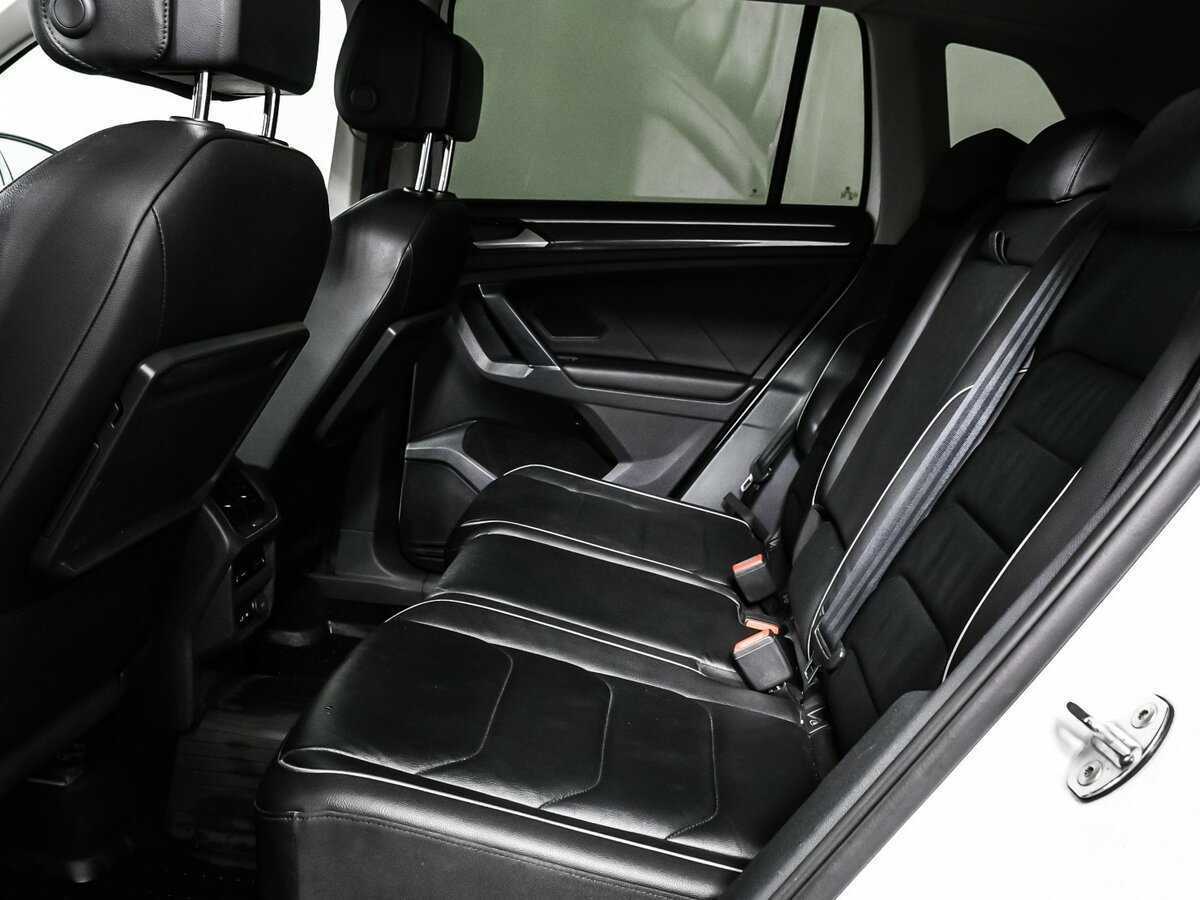 Купить Volkswagen Tiguan с пробегом. Фото: #12