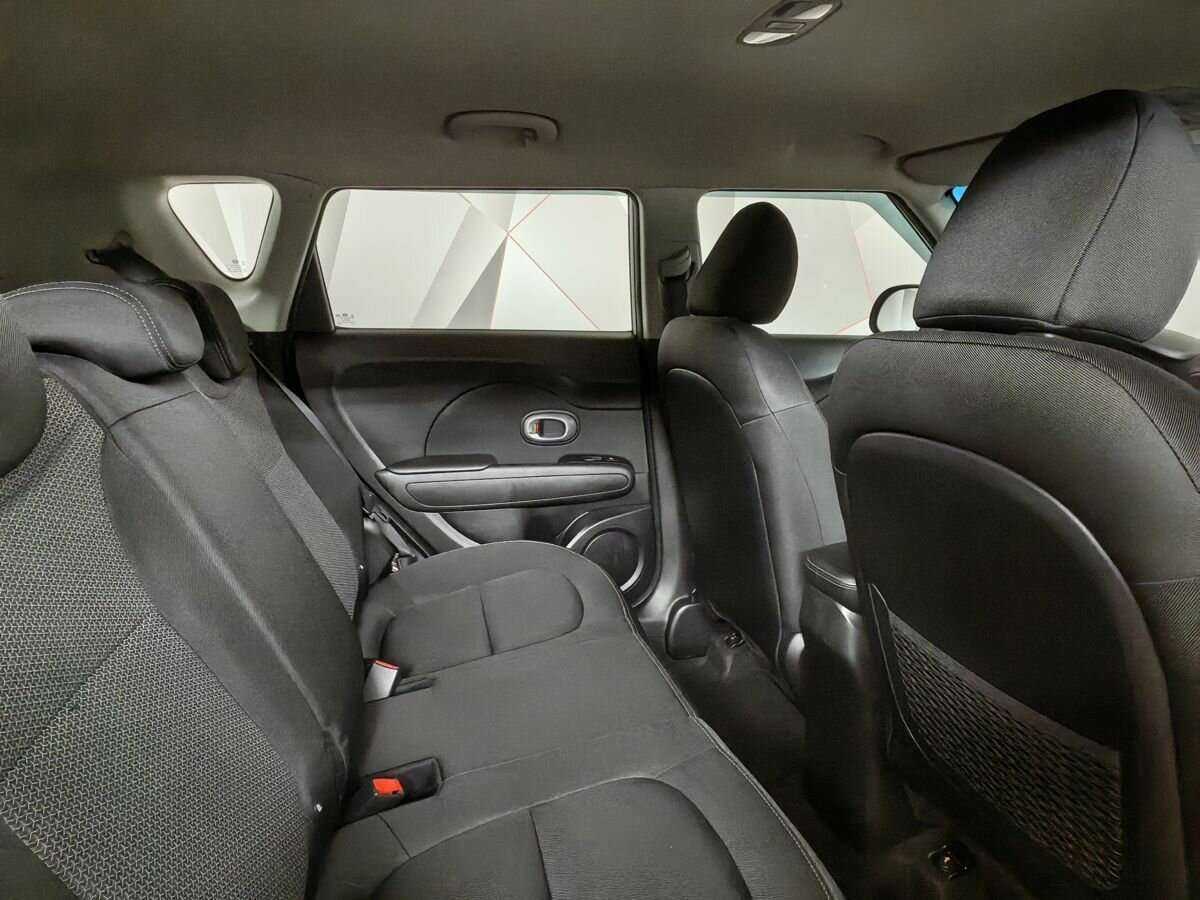 Купить Kia Soul с пробегом. Фото: #10