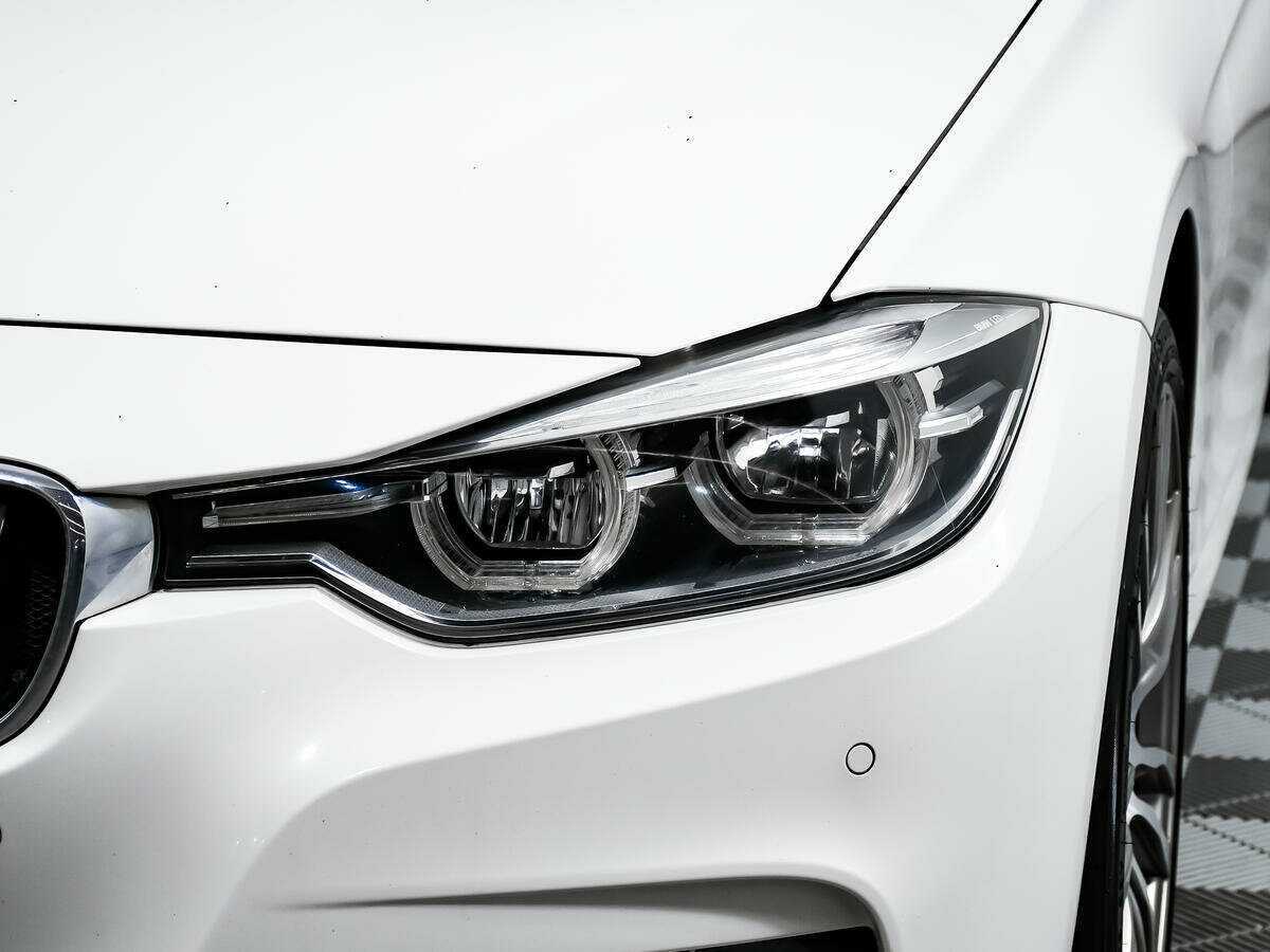 Купить BMW 3 серии с пробегом. Фото: #13