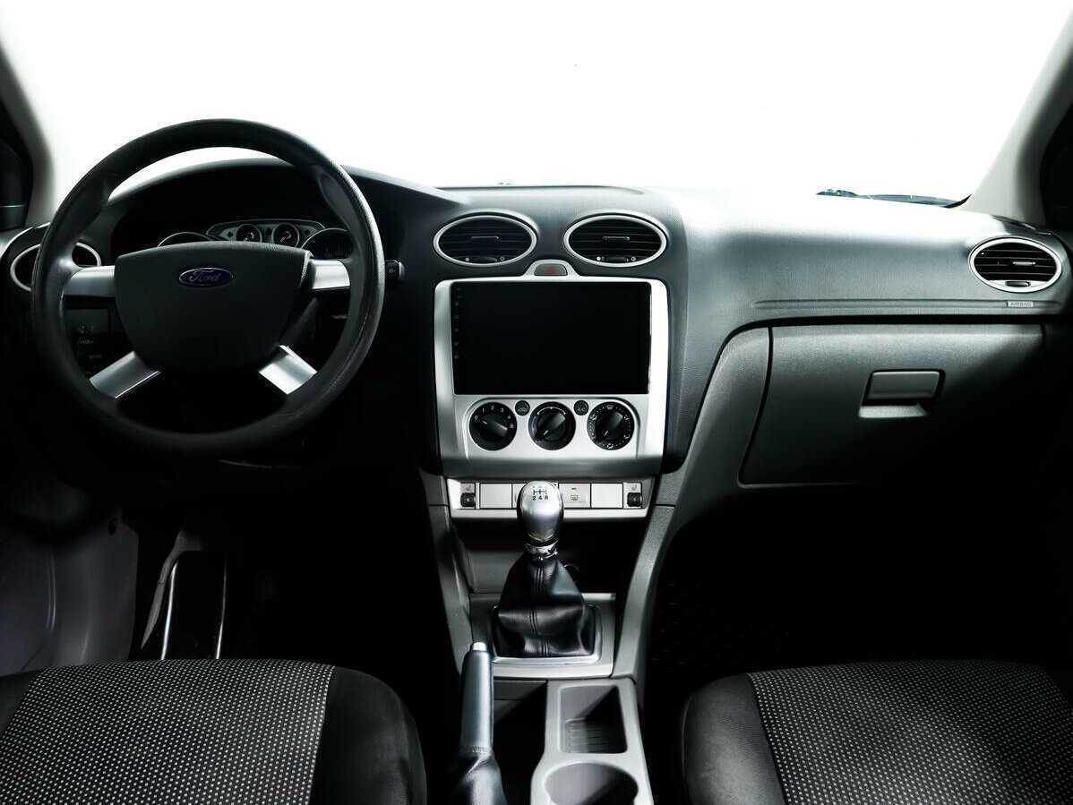 Купить Ford Focus с пробегом. Фото: #8