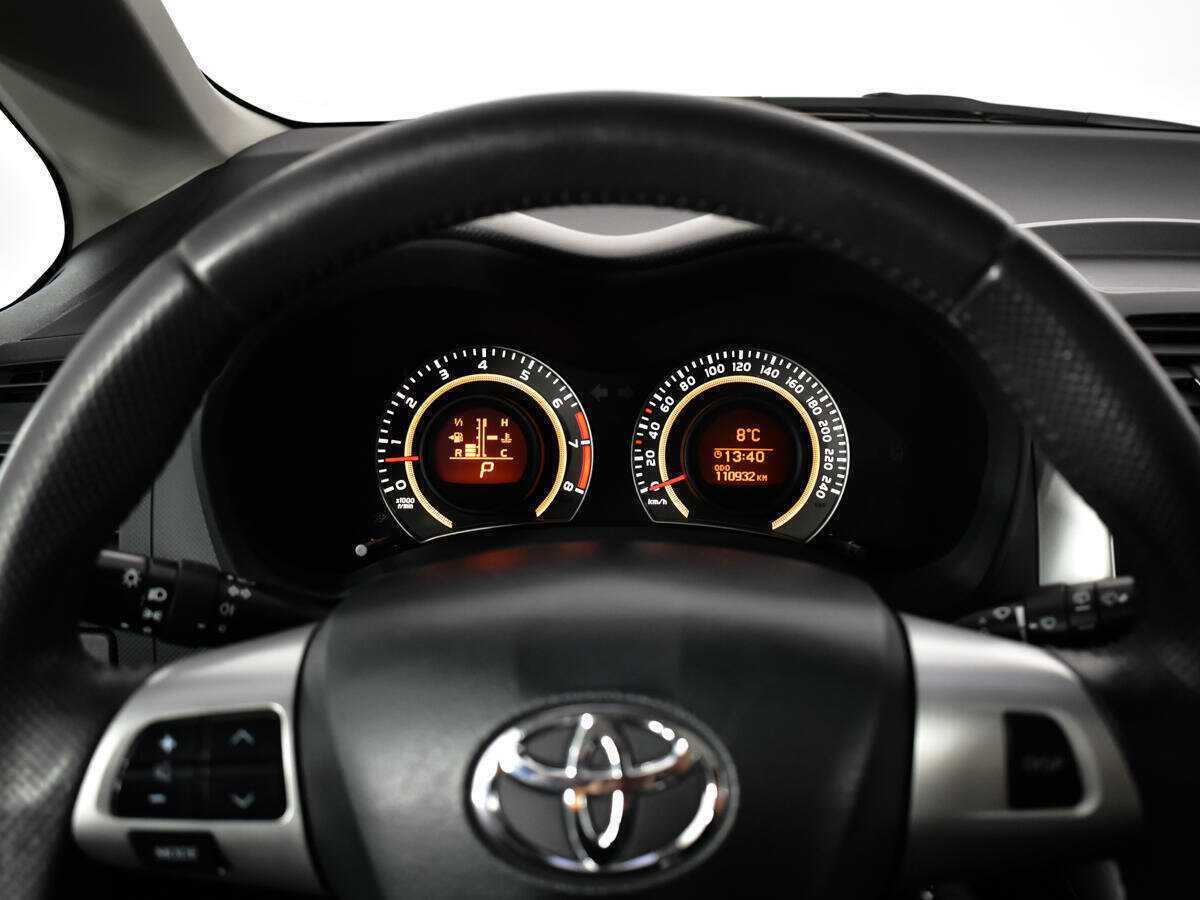 Купить Toyota Auris с пробегом. Фото: #10