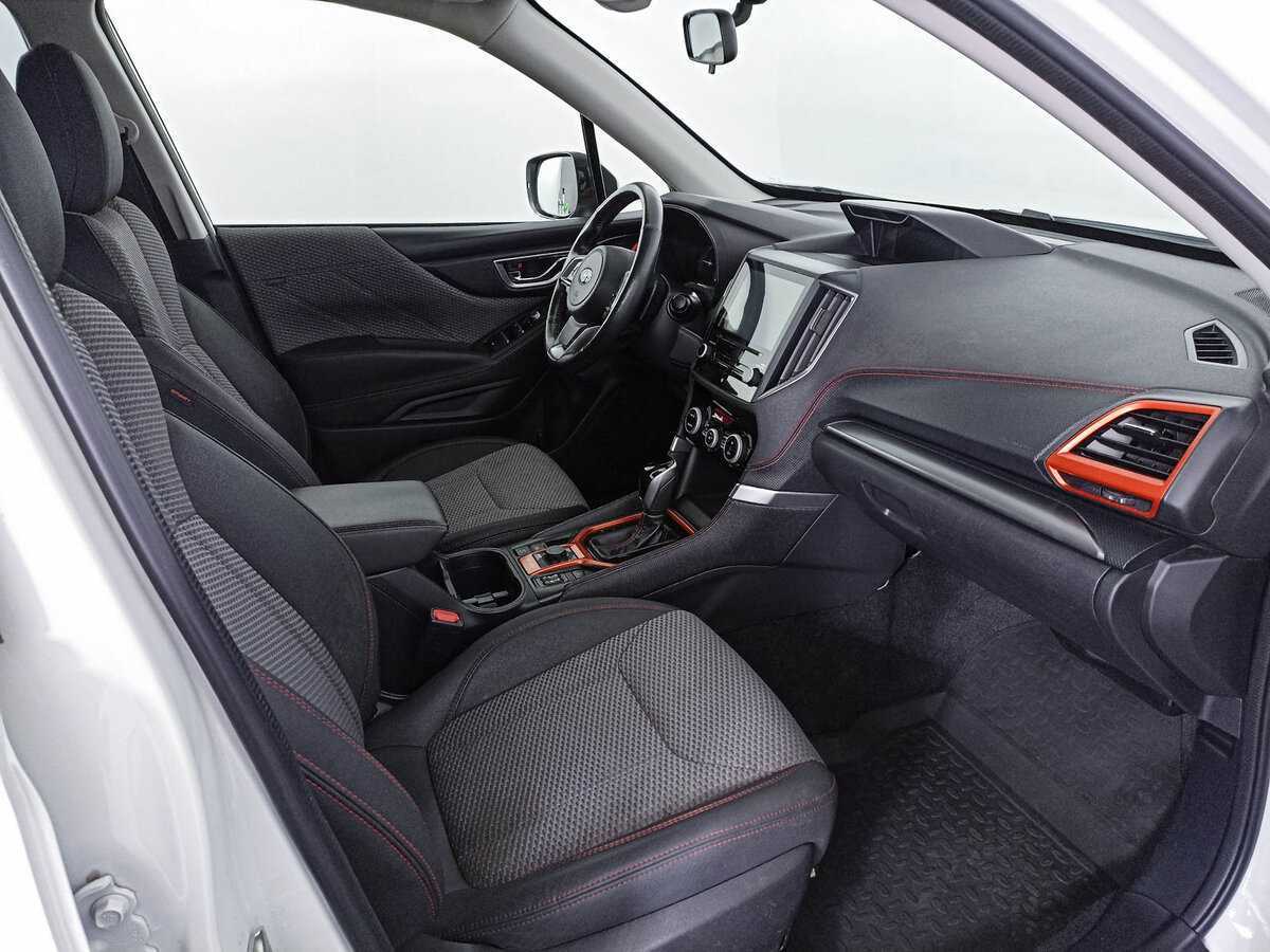 Купить Subaru Forester с пробегом. Фото: #7