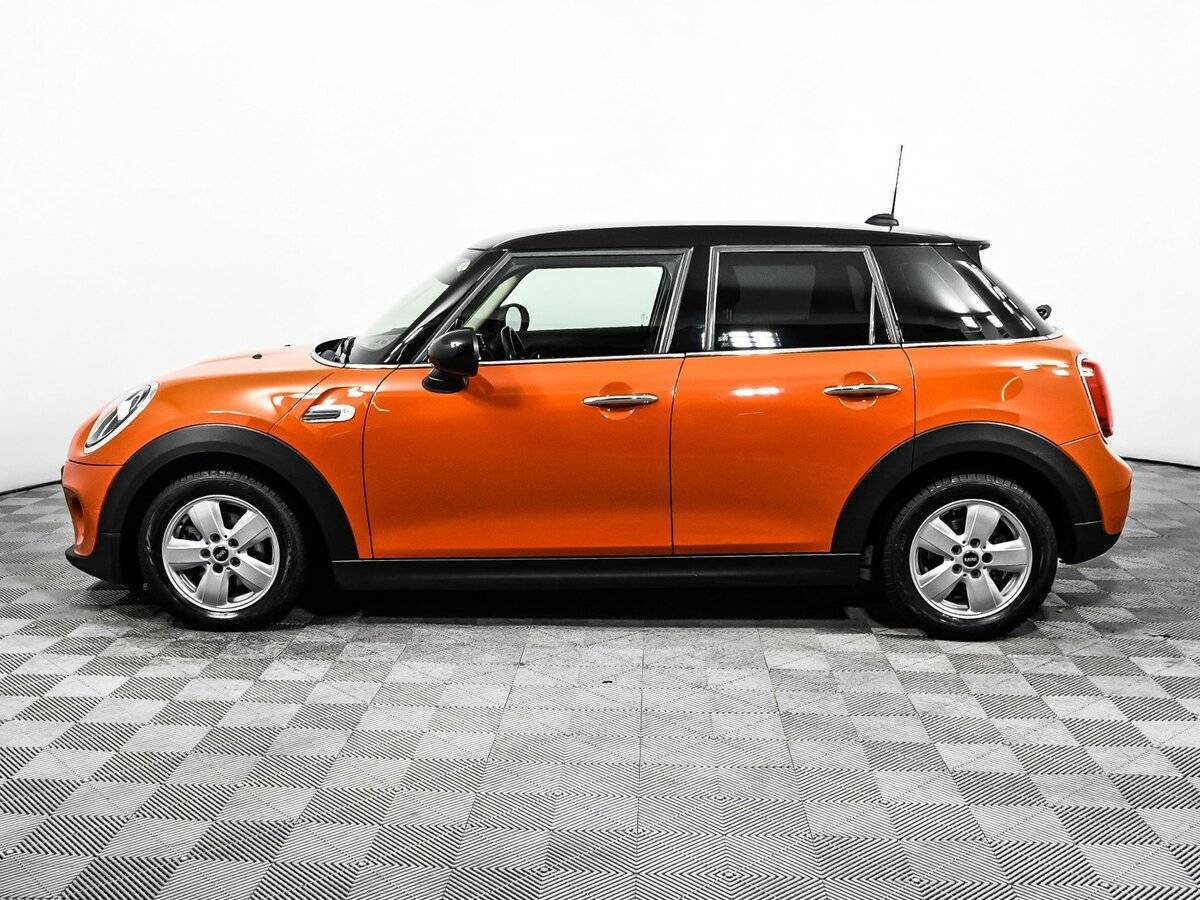 Купить Mini Hatch с пробегом. Фото: #7