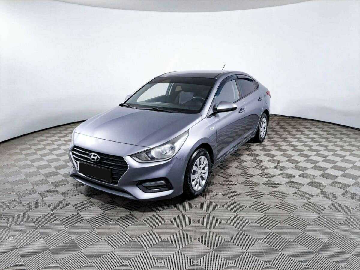 Купить Hyundai Solaris с пробегом. Фото: #0