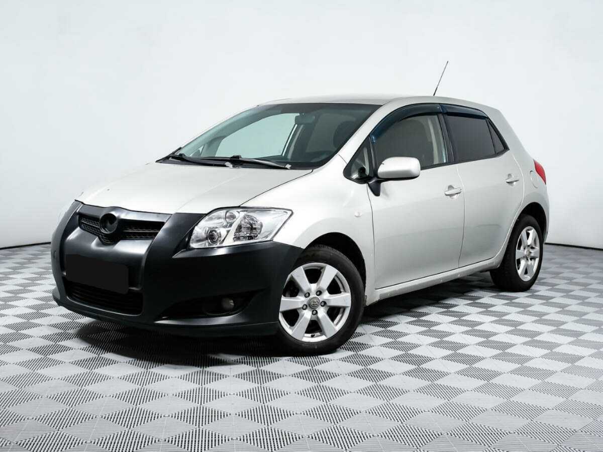 Купить Toyota Auris с пробегом. Посмотреть фото