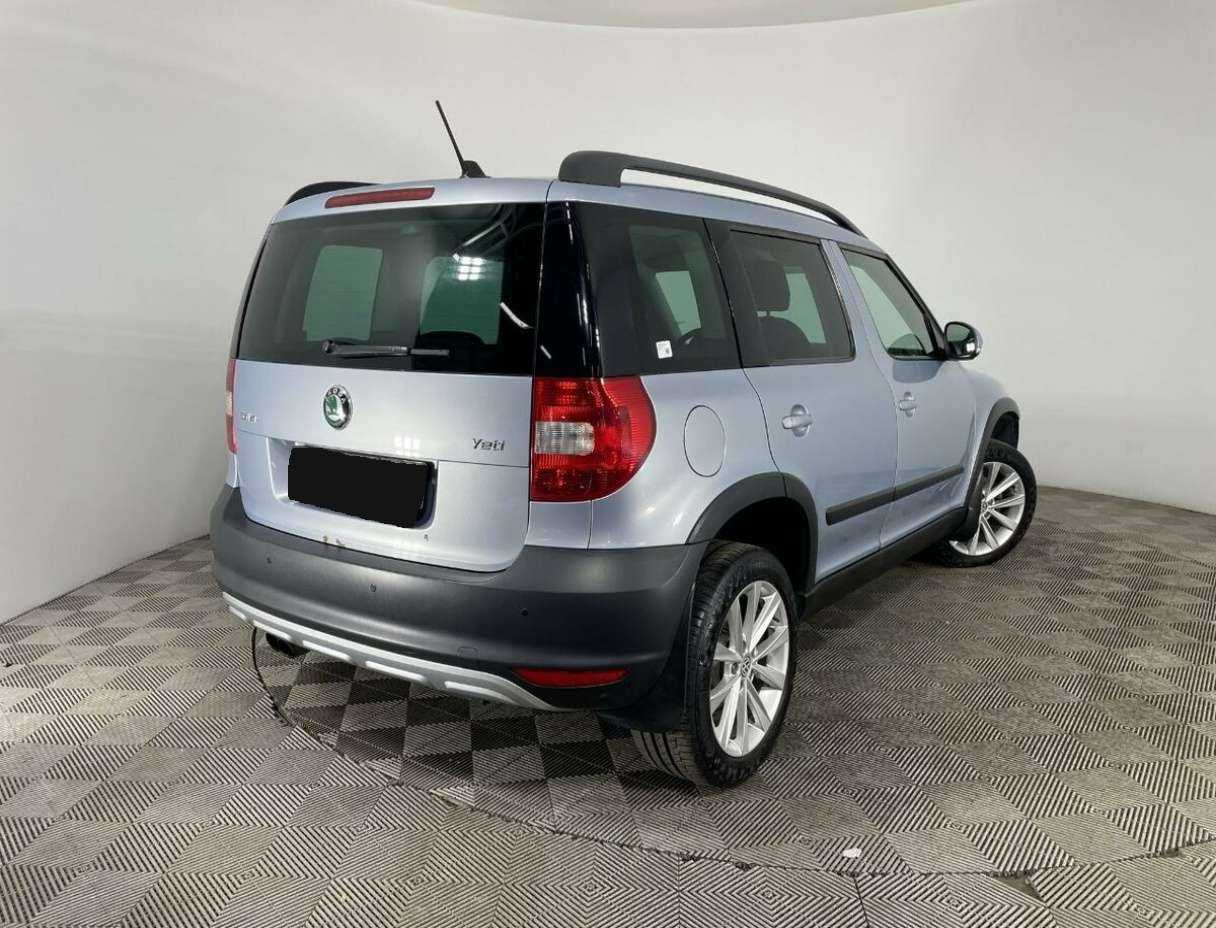 Купить Skoda Yeti с пробегом. Фото: #5