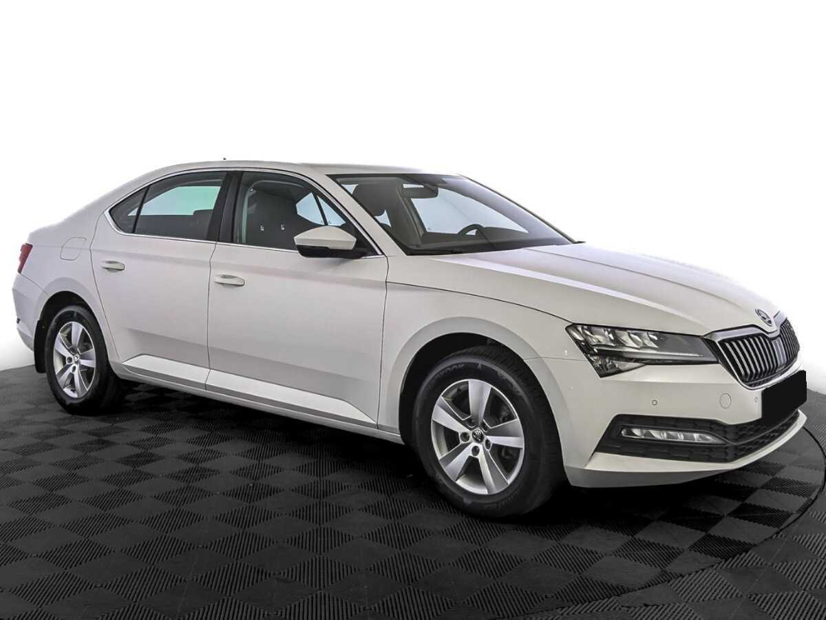 Купить Skoda Superb с пробегом. Фото: #2