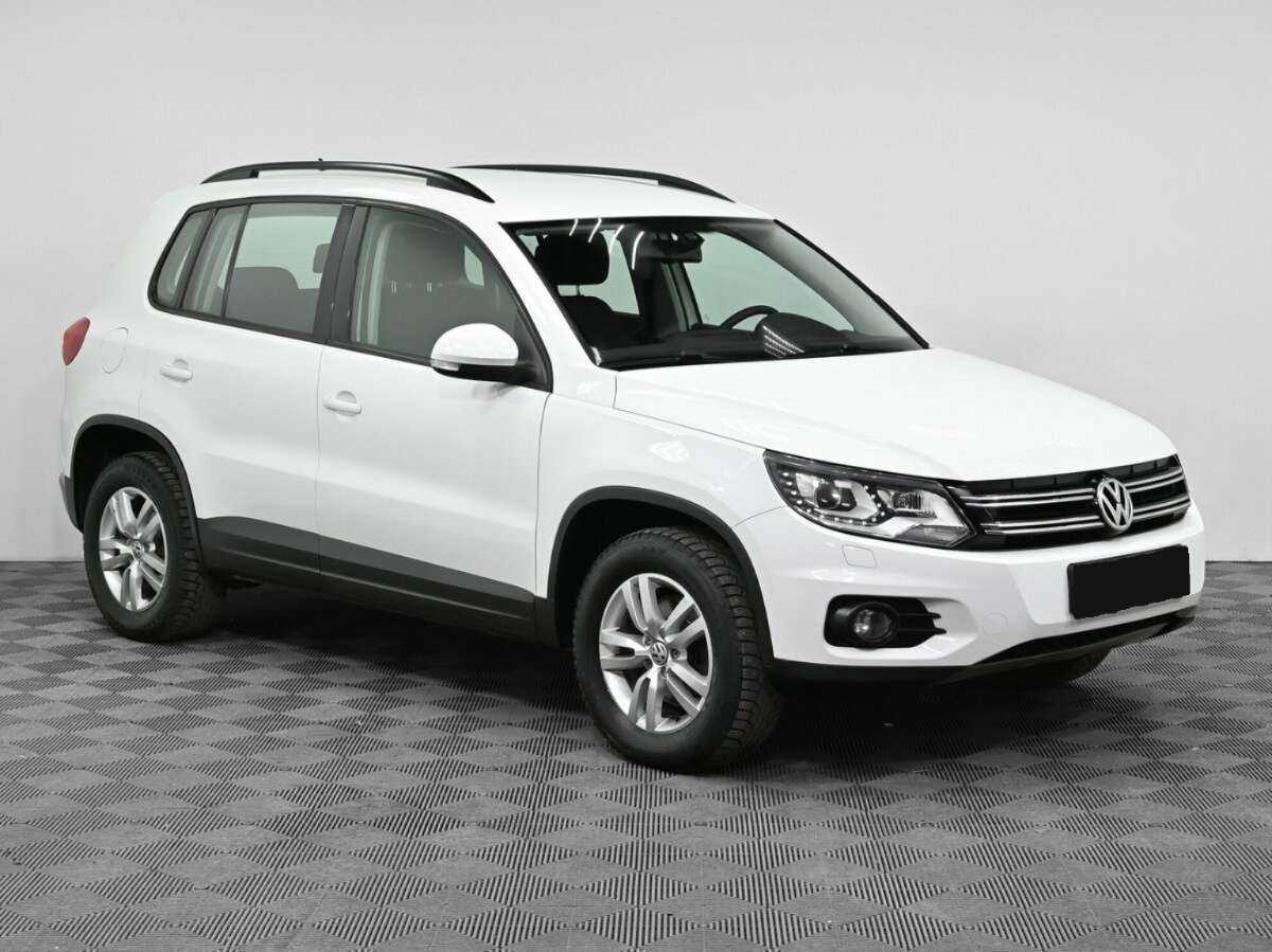 Купить Volkswagen Tiguan с пробегом. Фото: #2