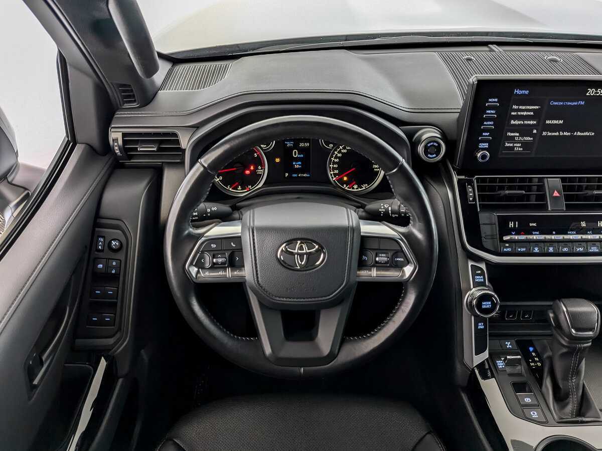 Купить Toyota Land Cruiser с пробегом. Фото: #21