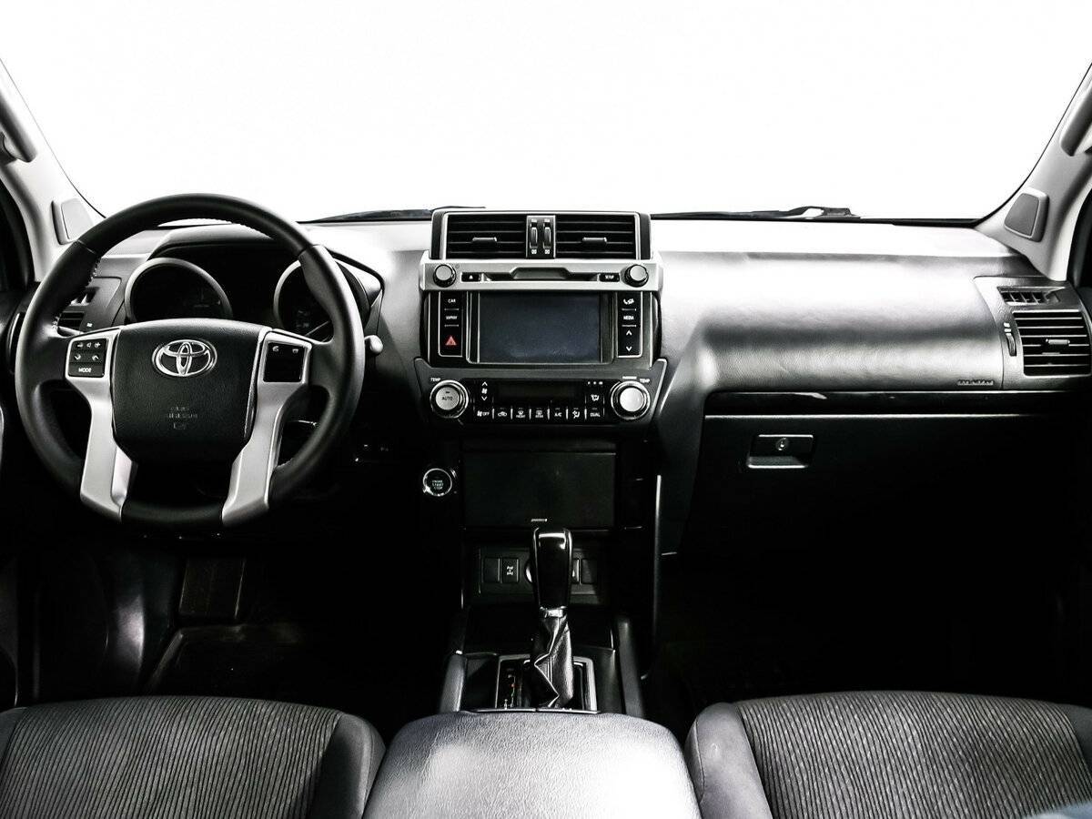 Купить Toyota Land Cruiser Prado с пробегом. Фото: #10