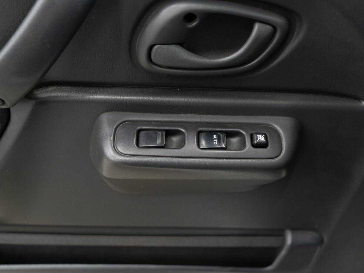 Купить Suzuki Jimny с пробегом. Фото: #12