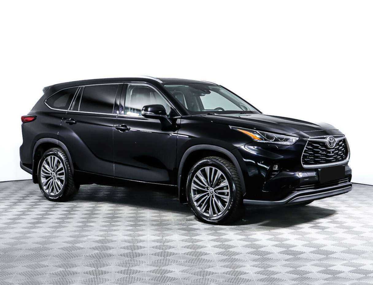 Купить Toyota Highlander с пробегом. Фото: #1