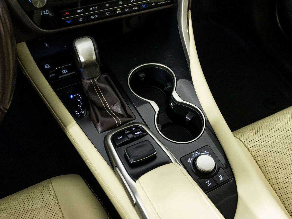Купить Lexus RX с пробегом. Фото: #23