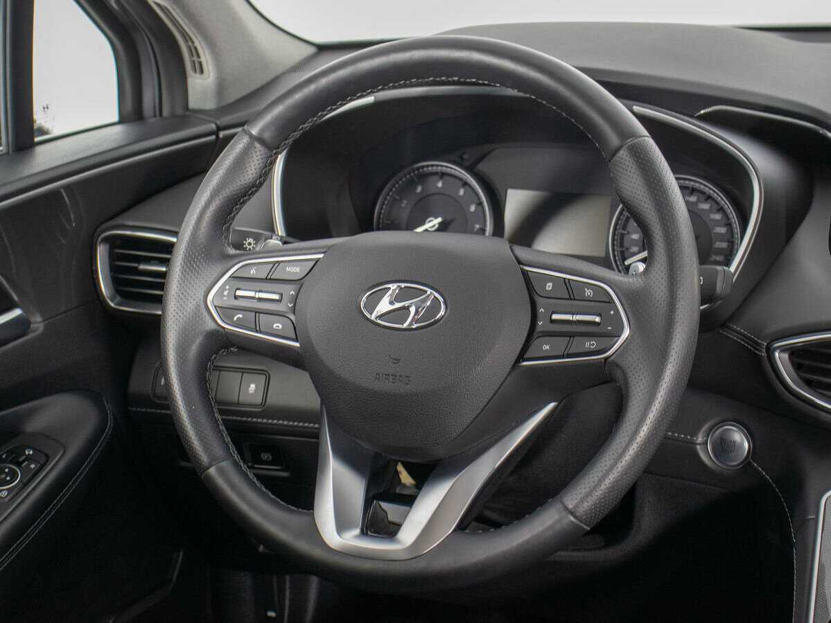Купить Hyundai Santa Fe с пробегом. Фото: #15