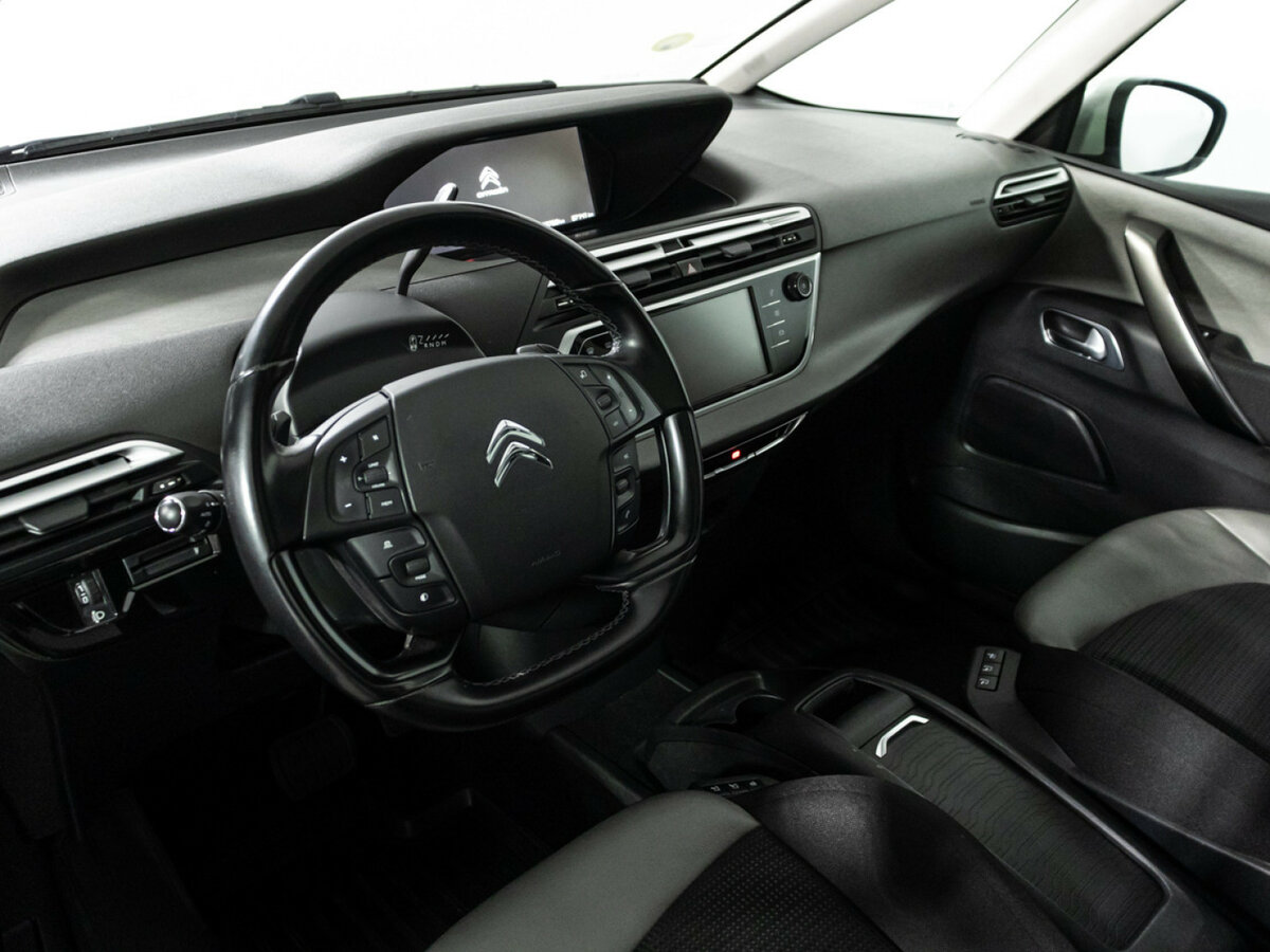 Купить Citroen C4 SpaceTourer с пробегом. Фото: #10