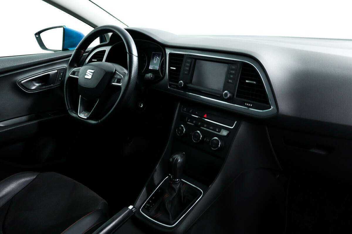 Купить SEAT Leon с пробегом. Фото: #8