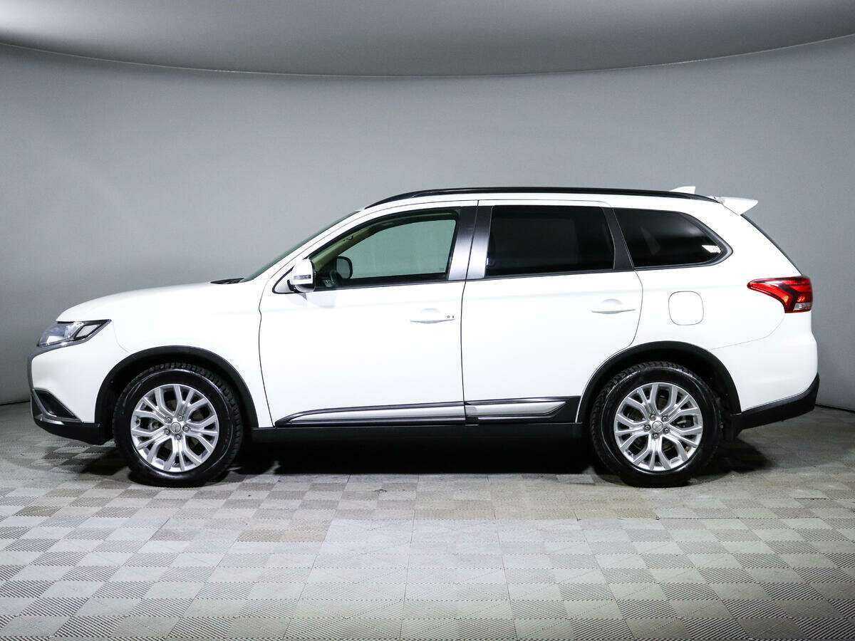 Купить Mitsubishi Outlander с пробегом. Фото: #7