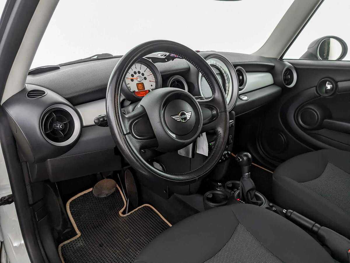 Купить Mini Clubman с пробегом. Фото: #13