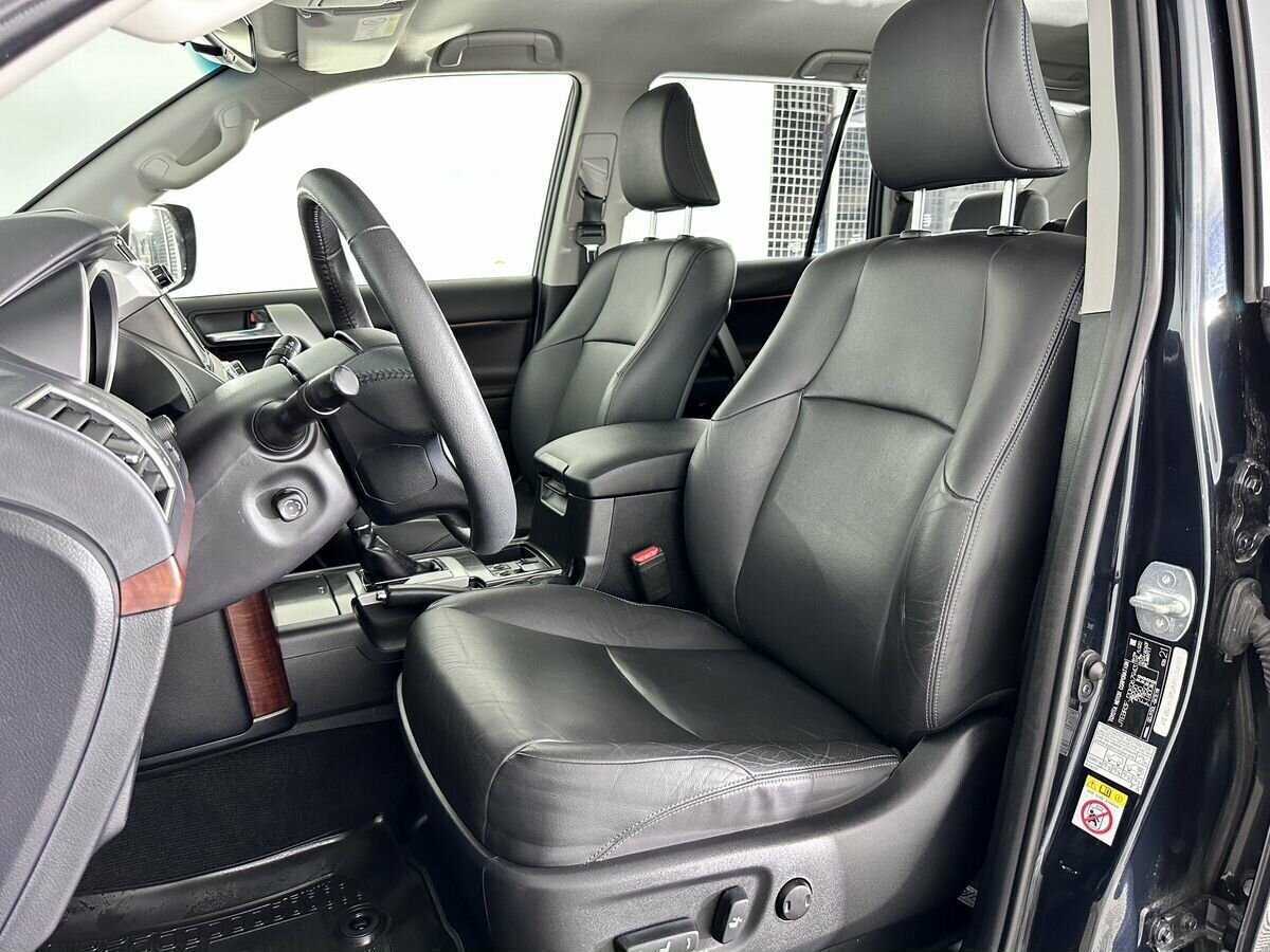 Купить Toyota Land Cruiser Prado с пробегом. Фото: #7