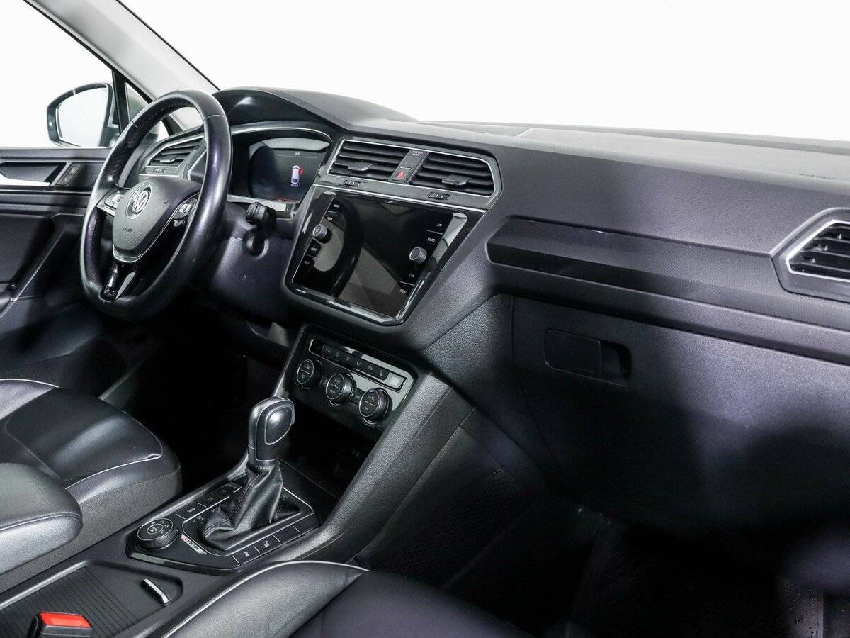 Купить Volkswagen Tiguan с пробегом. Фото: #5