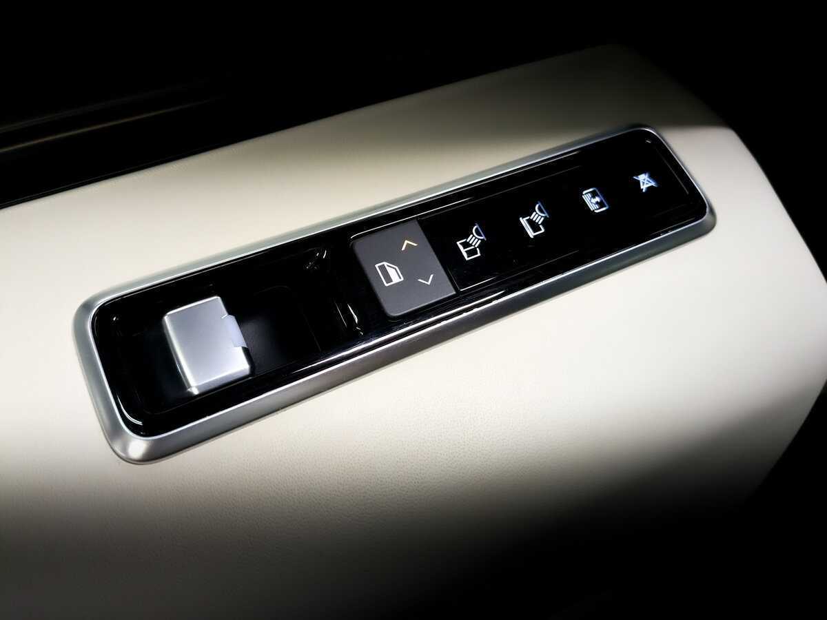 Купить Land Rover Range Rover с пробегом. Фото: #21