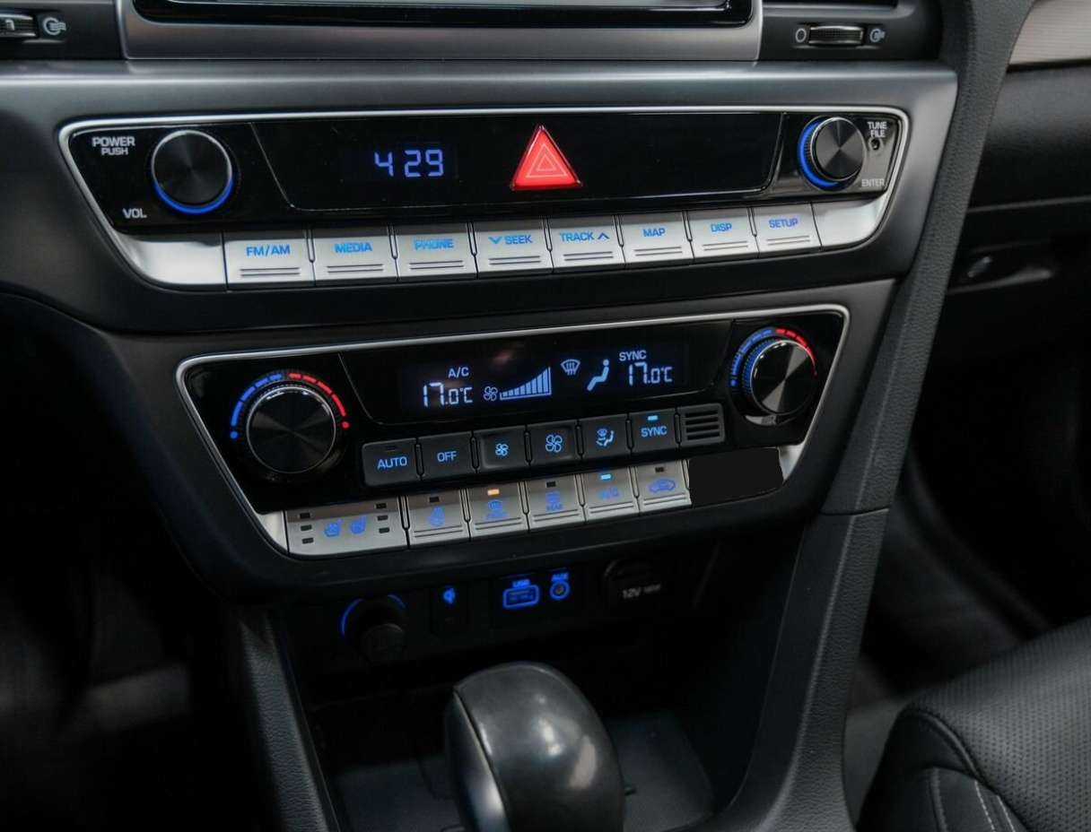 Купить Hyundai Sonata с пробегом. Фото: #25