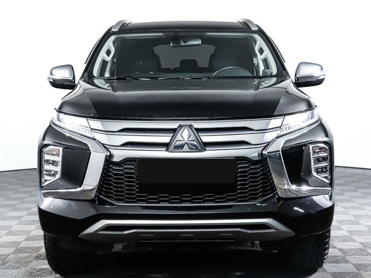 Купить Mitsubishi Pajero Sport с пробегом. Фото: #1