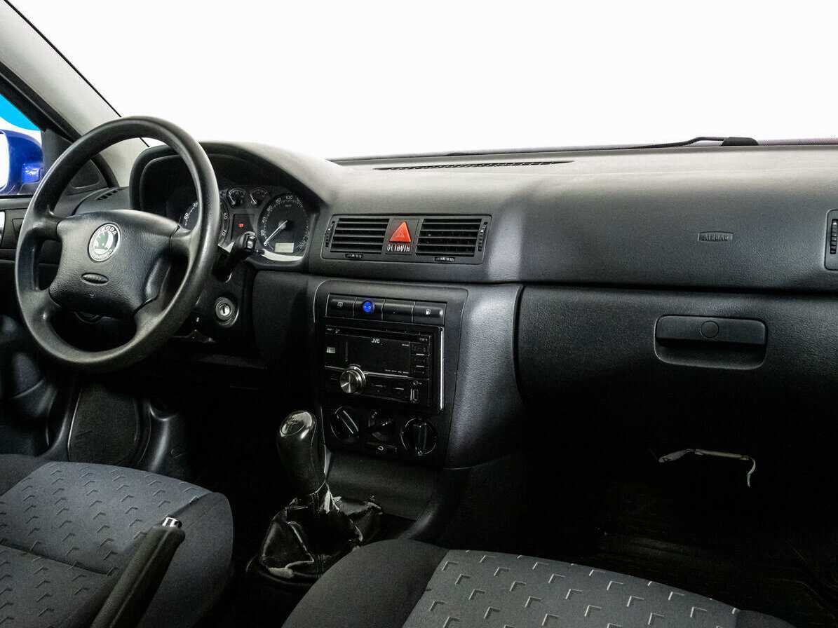 Купить Skoda Octavia с пробегом. Фото: #8