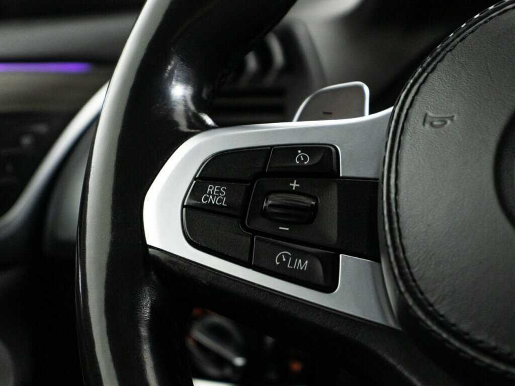Купить BMW X3 с пробегом. Фото: #27