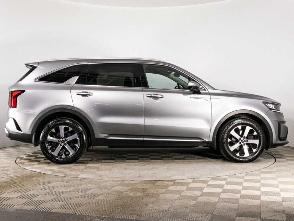 Купить Kia Sorento с пробегом. Фото: #3