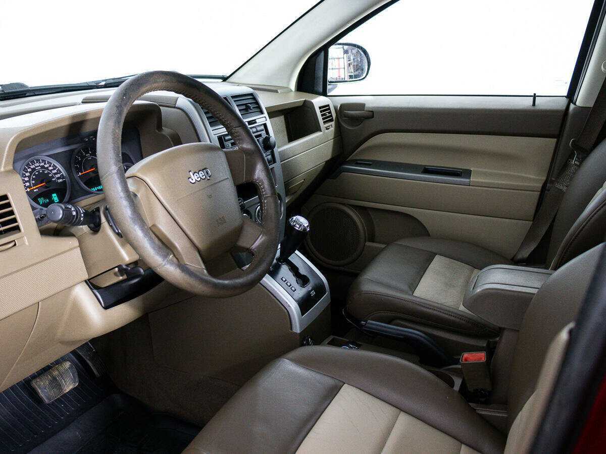 Купить Jeep Compass с пробегом. Фото: #10