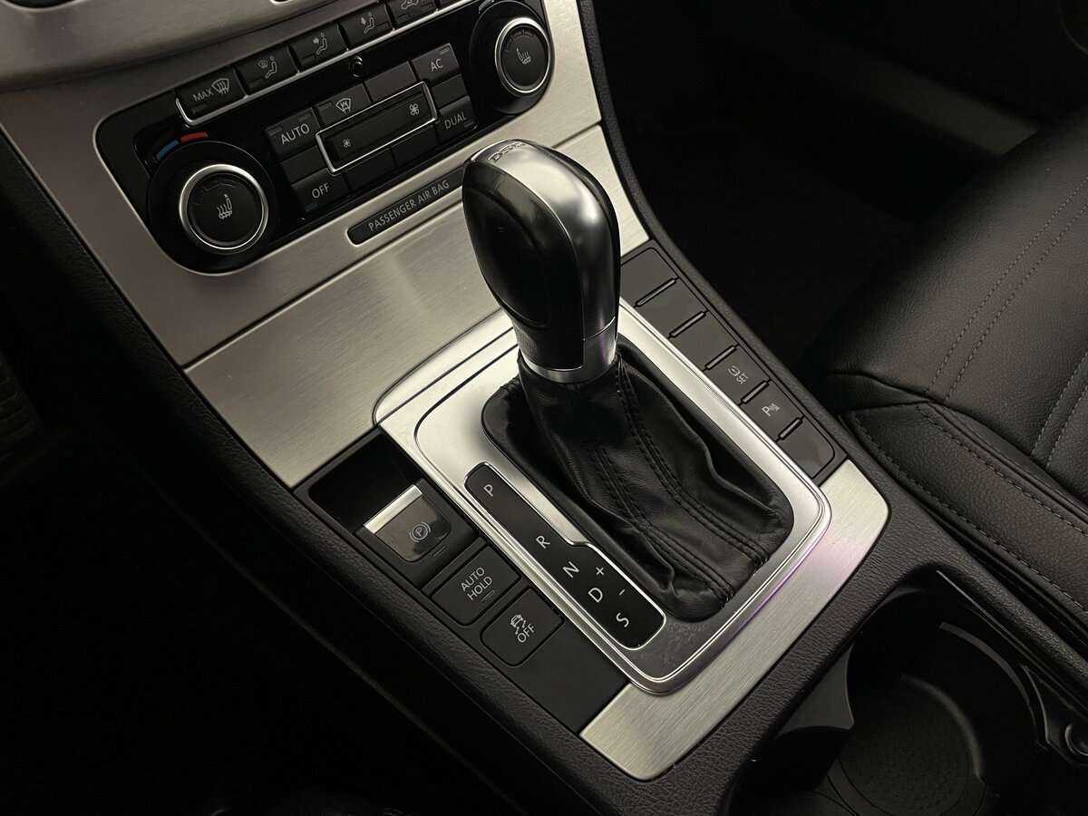 Купить Volkswagen Passat CC с пробегом. Фото: #15