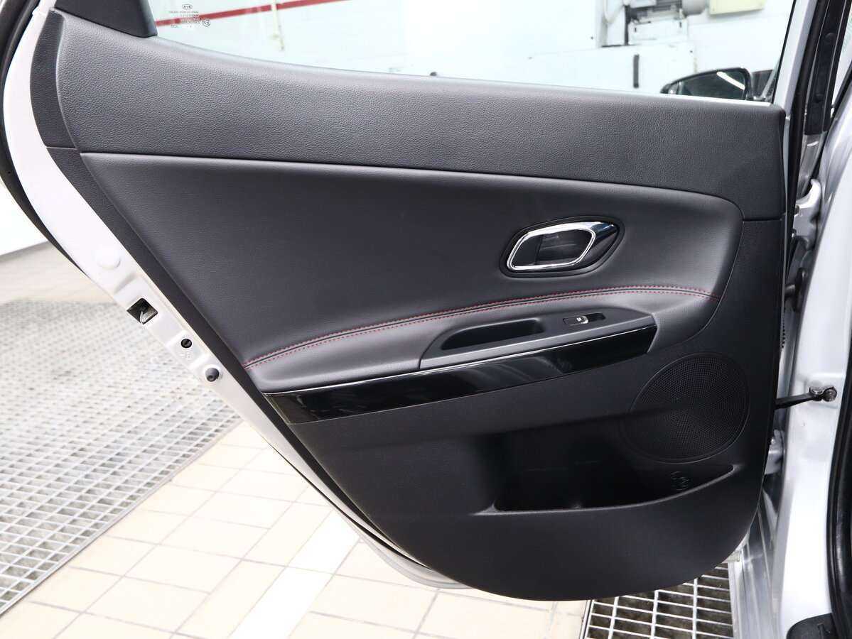 Купить Kia Ceed GT с пробегом. Фото: #11