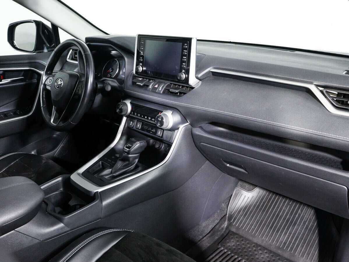 Купить Toyota RAV4 с пробегом. Фото: #8