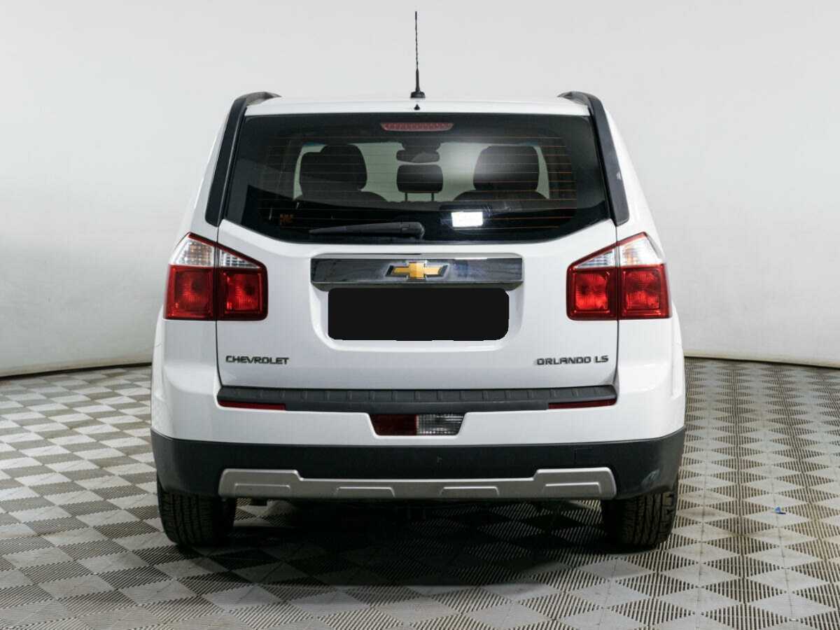 Купить Chevrolet Orlando с пробегом. Фото: #5