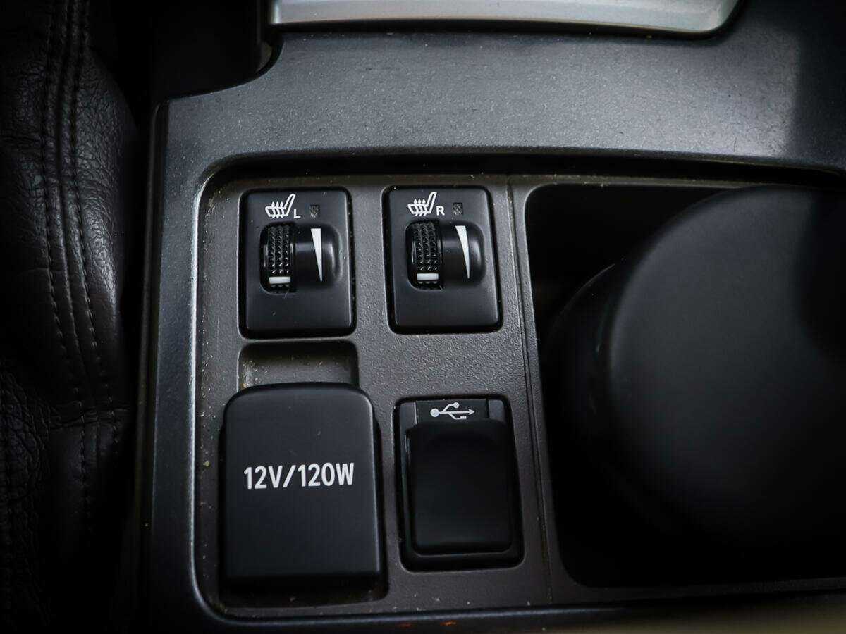Купить Toyota Land Cruiser Prado с пробегом. Фото: #18
