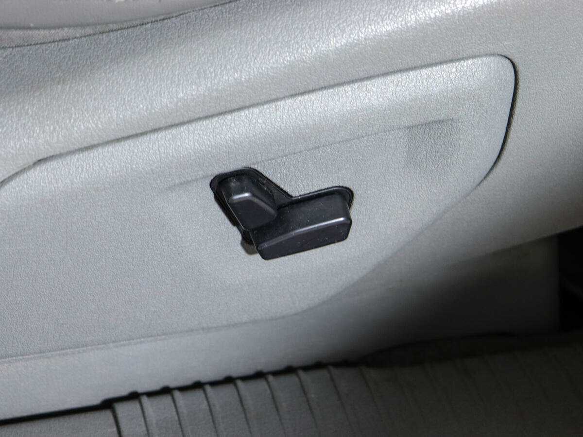 Купить Jeep Grand Cherokee с пробегом. Фото: #14