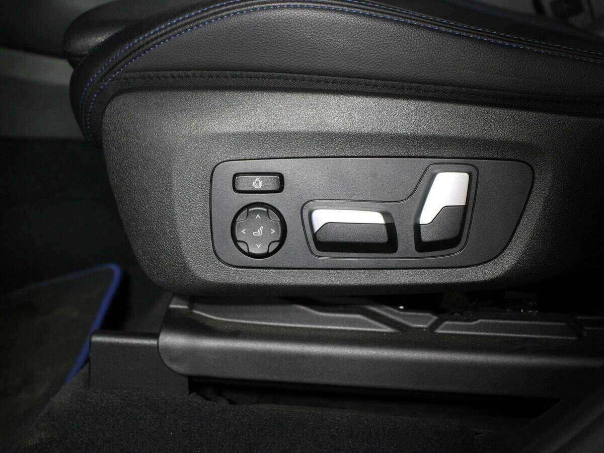 Купить BMW X3 с пробегом. Фото: #21