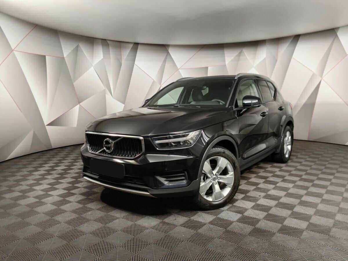 Купить Volvo XC40 с пробегом. Фото: #0