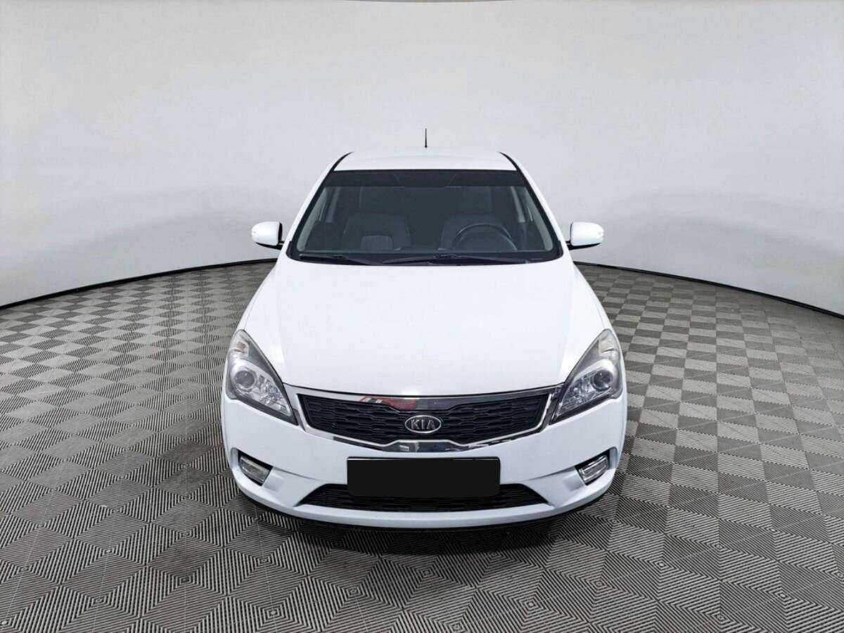 Купить Kia Ceed с пробегом. Фото: #1