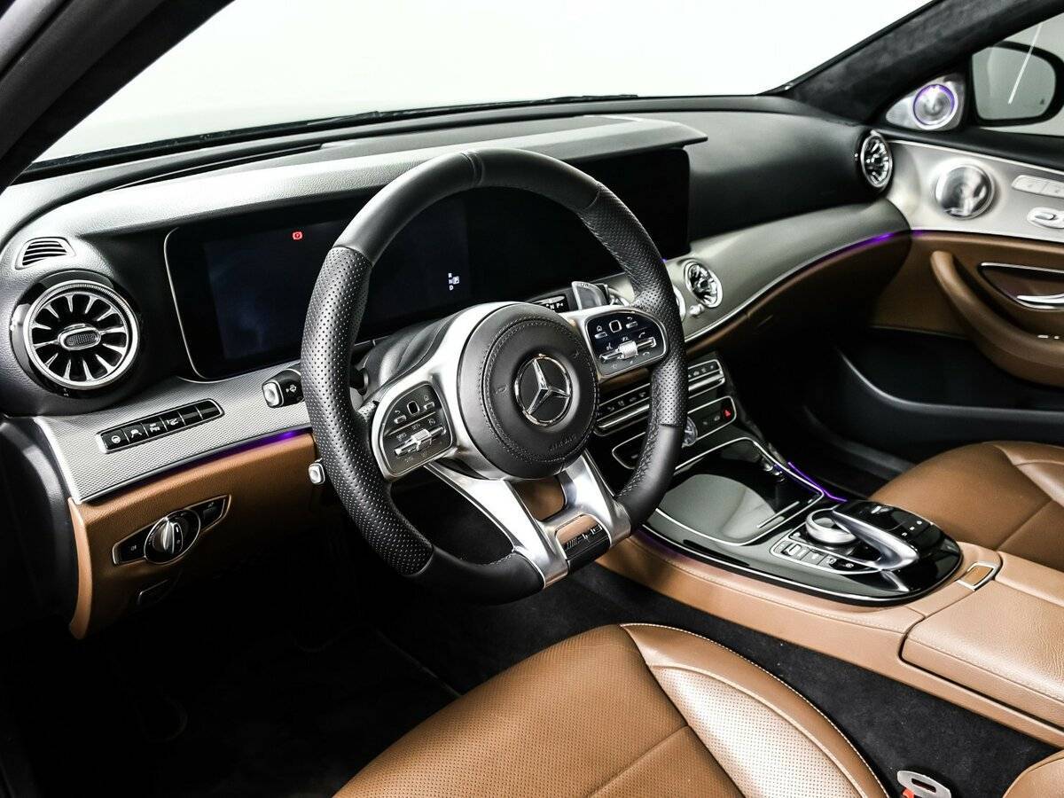Купить Mercedes-Benz E-Класс с пробегом. Фото: #12