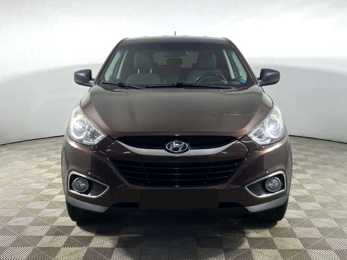 Купить Hyundai ix35 с пробегом. Фото: #1