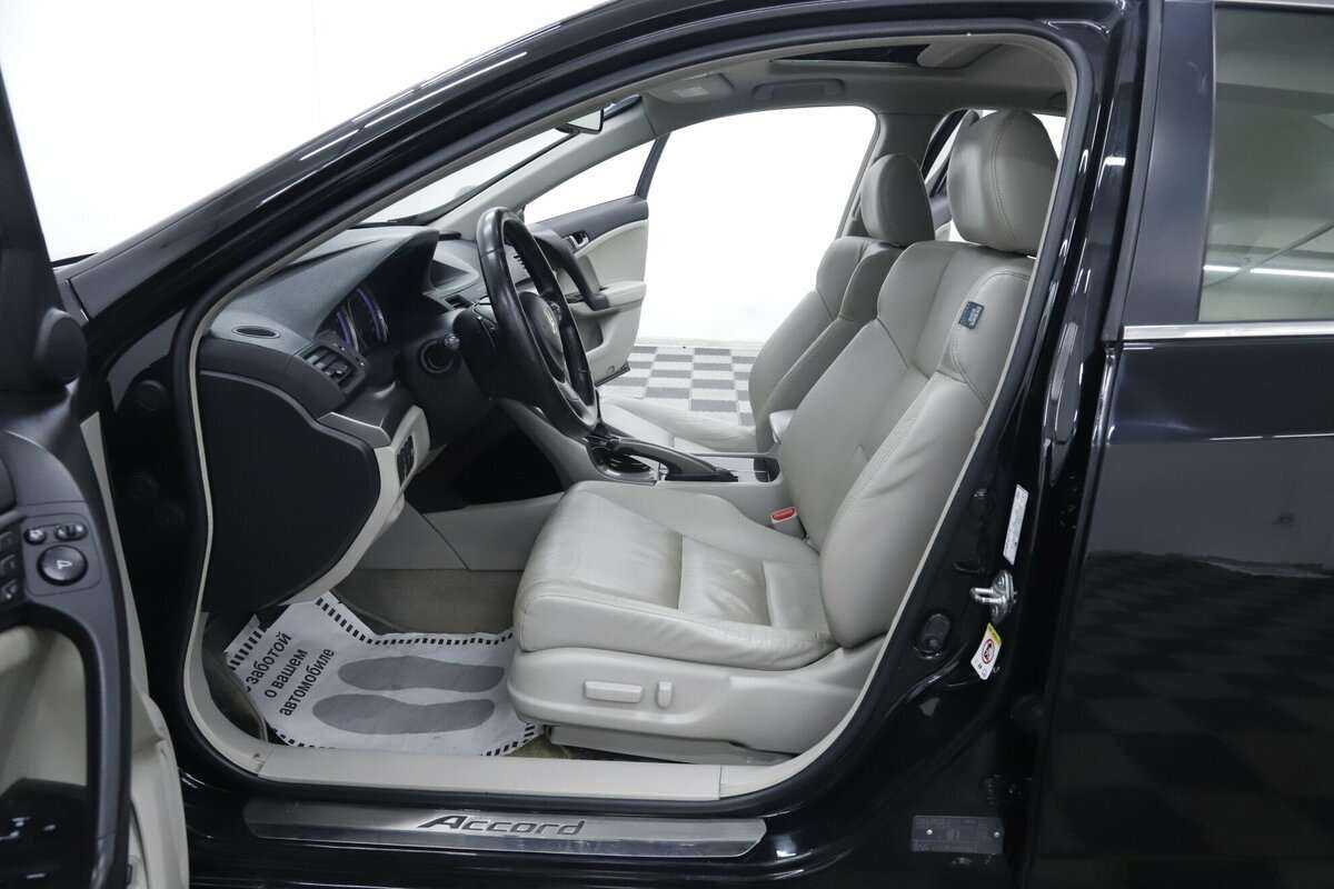Купить Honda Accord с пробегом. Фото: #7