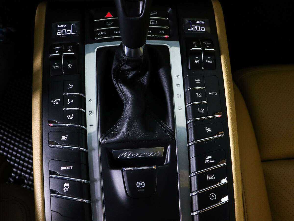 Купить Porsche Macan с пробегом. Фото: #11