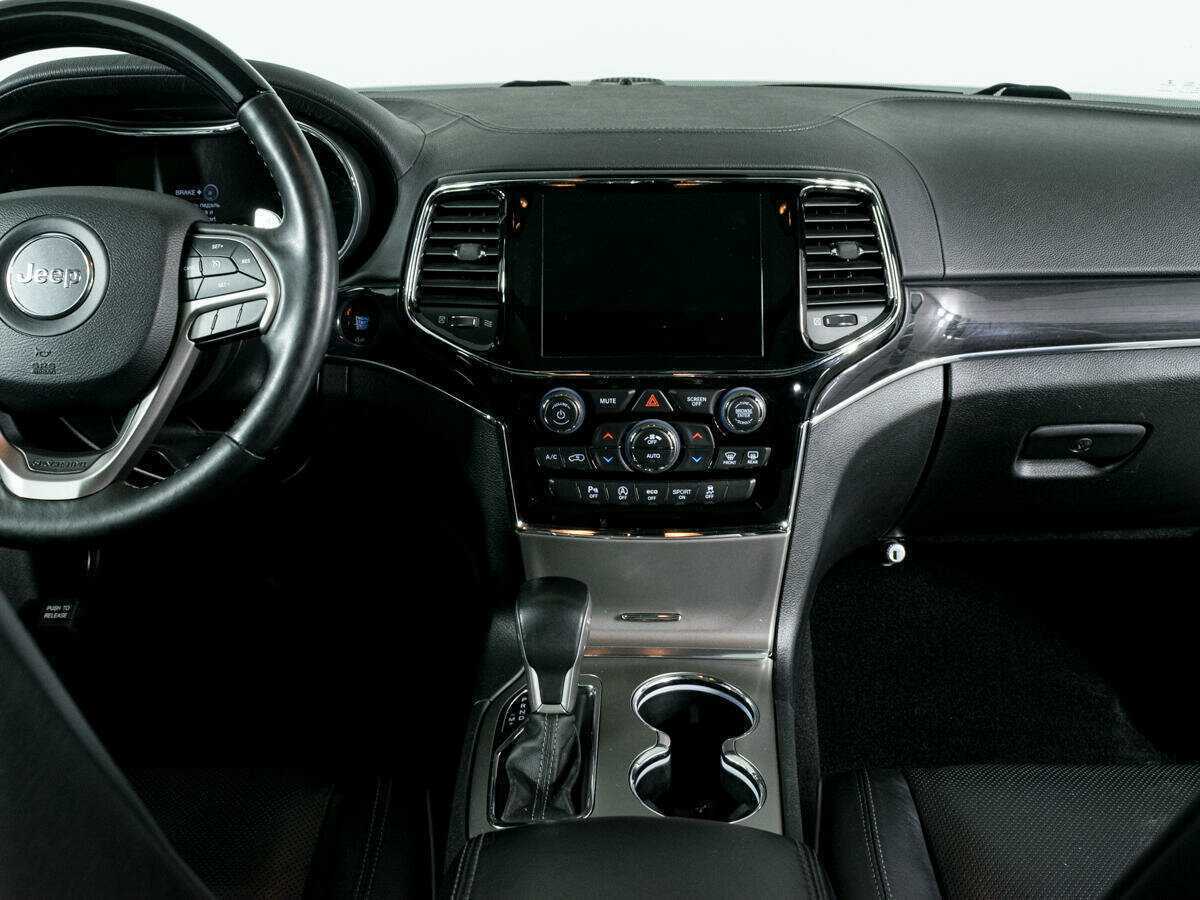 Купить Jeep Grand Cherokee с пробегом. Фото: #9